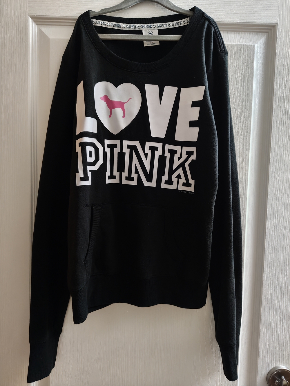 Y2K Vintage LOVE PINK Black Sweatshirt with Pink Dog Logo